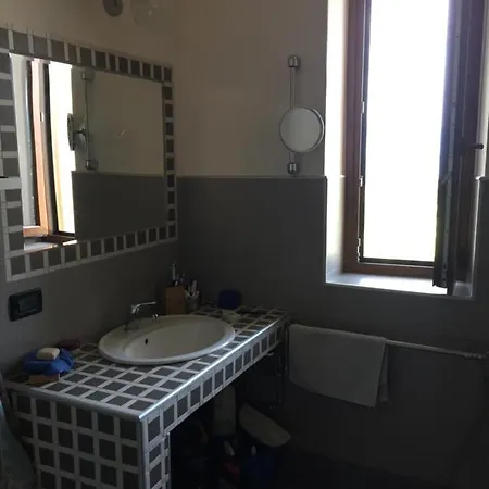 Lägenhet Loft Con Terrazza Vista Golfo E Colline