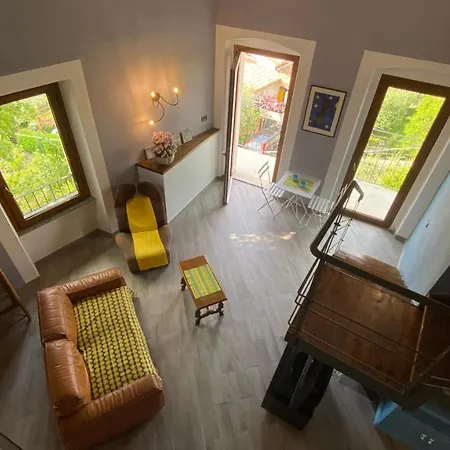Lägenhet Loft Con Terrazza Vista Golfo E Colline Montinelle