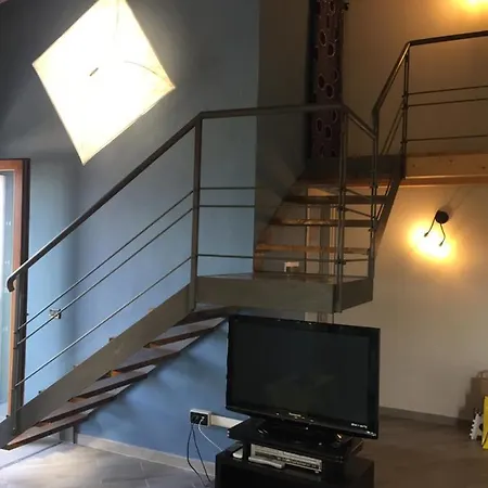 Lägenhet Loft Con Terrazza Vista Golfo E Colline Montinelle